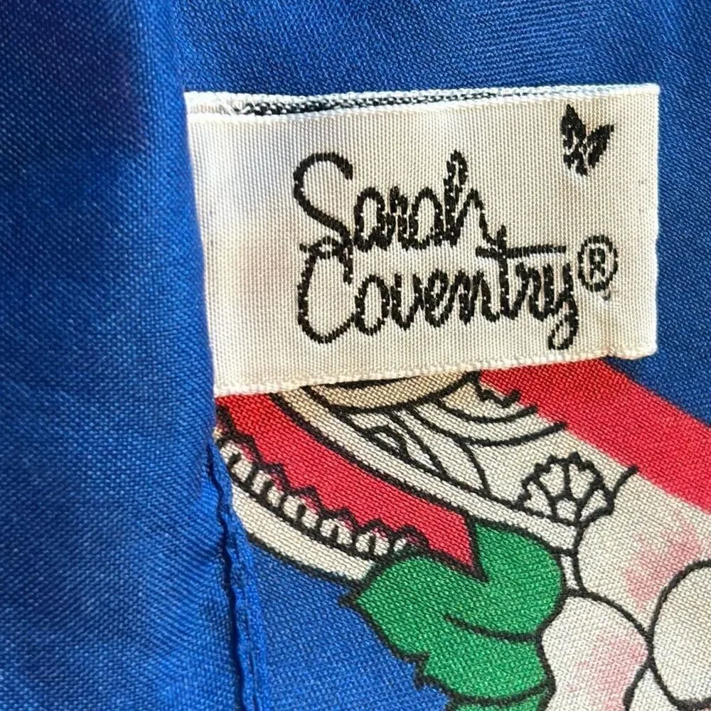 Vintage Sarah Coventry paisley w blue border made in Italy scarf 30” x 30”